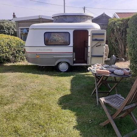 Sundial Cottage Eriba Caravan NWI Dış mekan fotoğraf