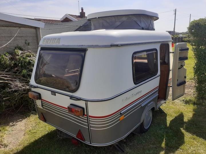 Sundial Cottage Eriba Caravan NWI Dış mekan fotoğraf